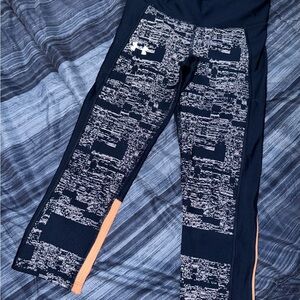 Under Armour Dark blue & Reflective Patterned Leggings with Peach accents